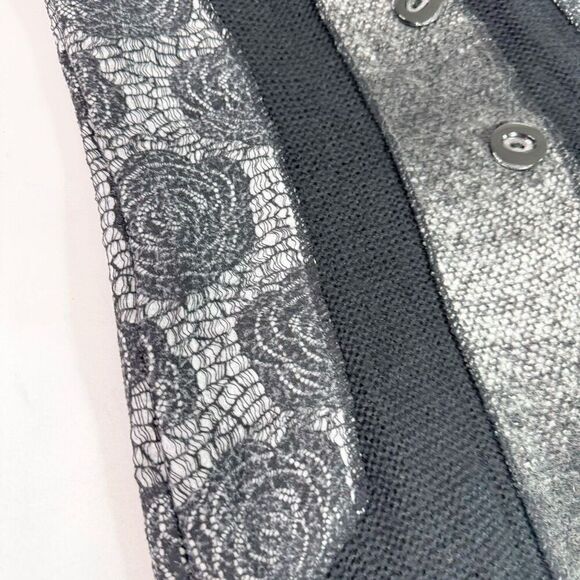 Metric Sweater Womens Small Black Floral Knitted Sleeveless Lagenlook Vest Wool - Picture 3 of 10